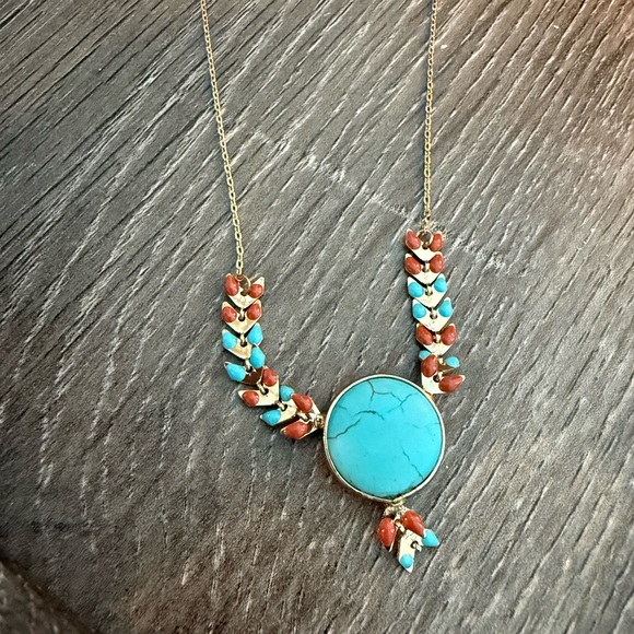 Natural stone tortoise necklace - Picture 2 of 4